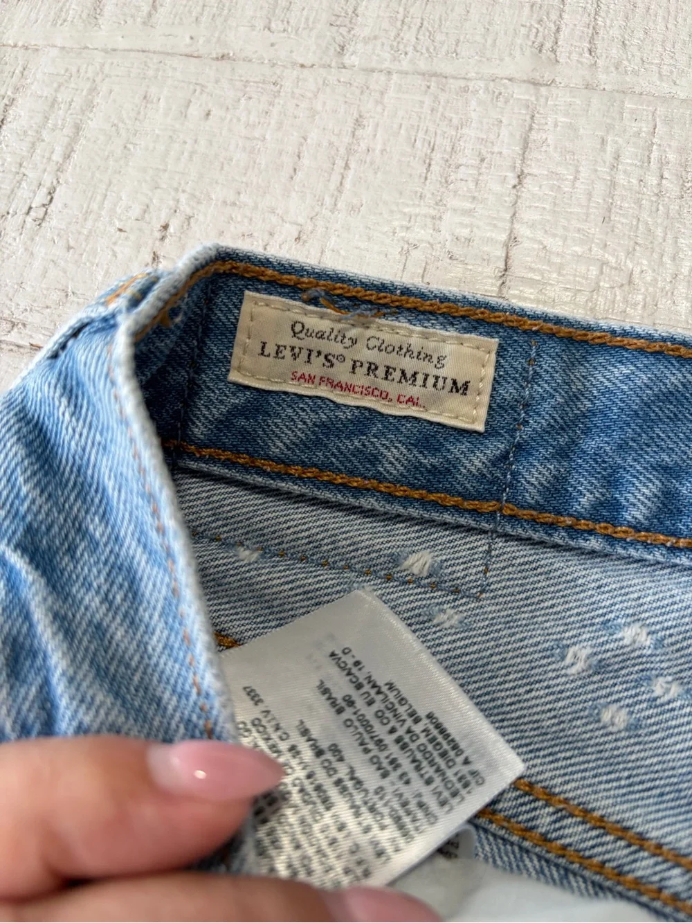Levi’s 501 Premium Denim Jean Shorts size 31 Cut Off‎ Dottie Blues Distressed